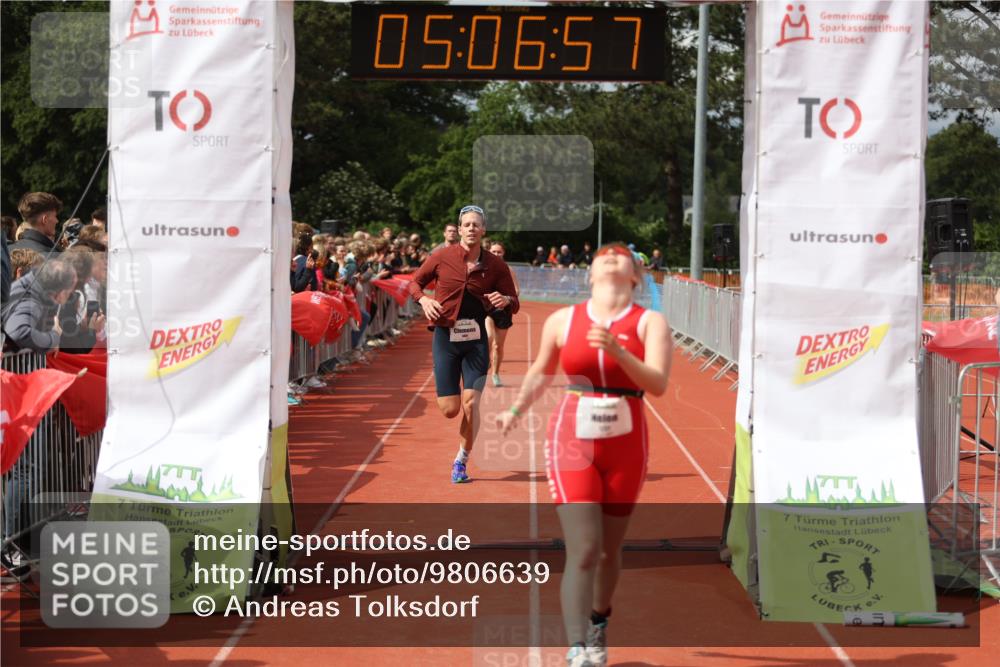 14.06.2026 - 7 Türme Triathlon Andreas Tolksdorf http://msf.ph/oto/9806639 14.06.2026 16:06:56 Ziel 785, 1407, 1464, 1632, 1727, 1780 meine-sportfotos.de