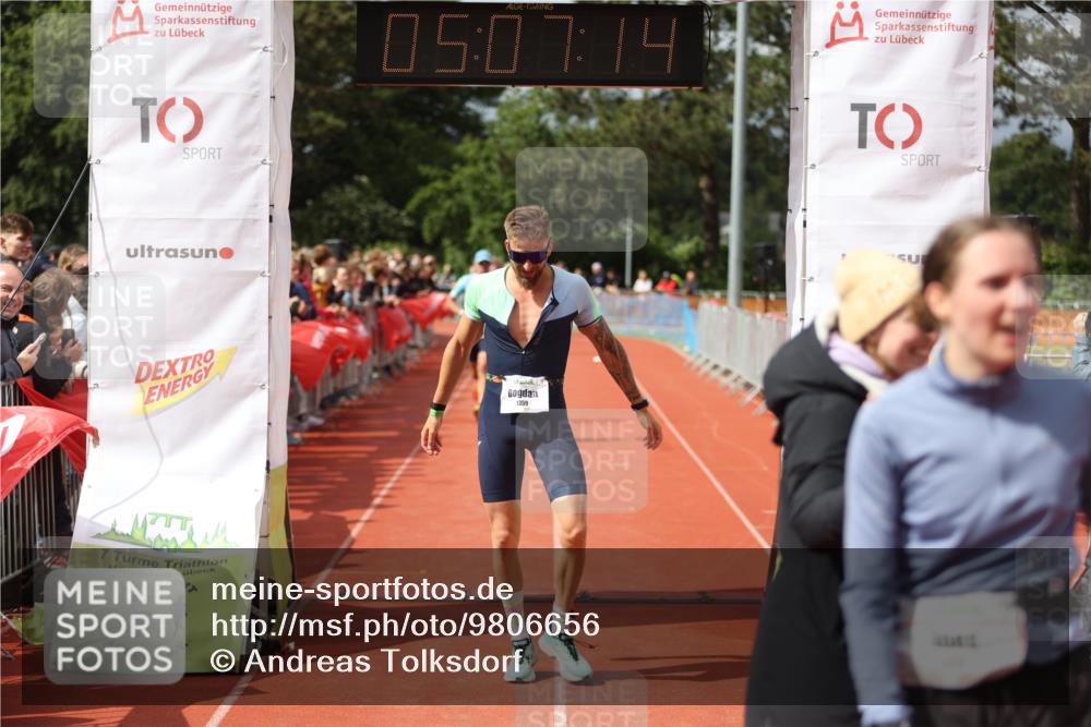 14.06.2026 - 7 Türme Triathlon Andreas Tolksdorf http://msf.ph/oto/9806656 14.06.2026 16:07:13 Ziel 899, 1213, 1359, 1643, 1755 meine-sportfotos.de