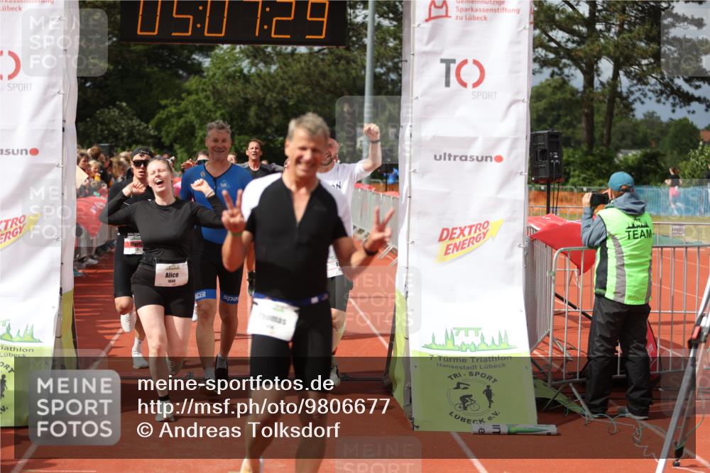 14.06.2026 - 7 Türme Triathlon Andreas Tolksdorf http://msf.ph/oto/9806677 14.06.2026 16:07:28 Ziel 771, 815, 885, 1044, 1300, 1414, 1444, 1547, 1600, 1624, 1798 meine-sportfotos.de