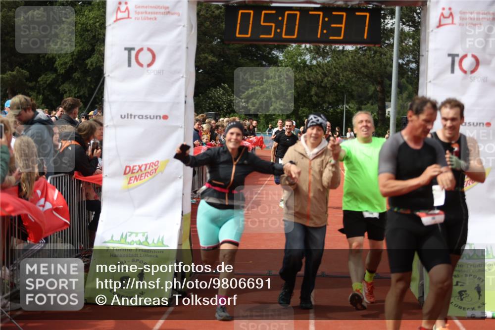14.06.2026 - 7 Türme Triathlon Andreas Tolksdorf http://msf.ph/oto/9806691 14.06.2026 16:07:36 Ziel 771, 815, 885, 1245, 1265, 1298, 1309, 1314, 1398, 1444, 1547, 1600, 1624, 1798 meine-sportfotos.de