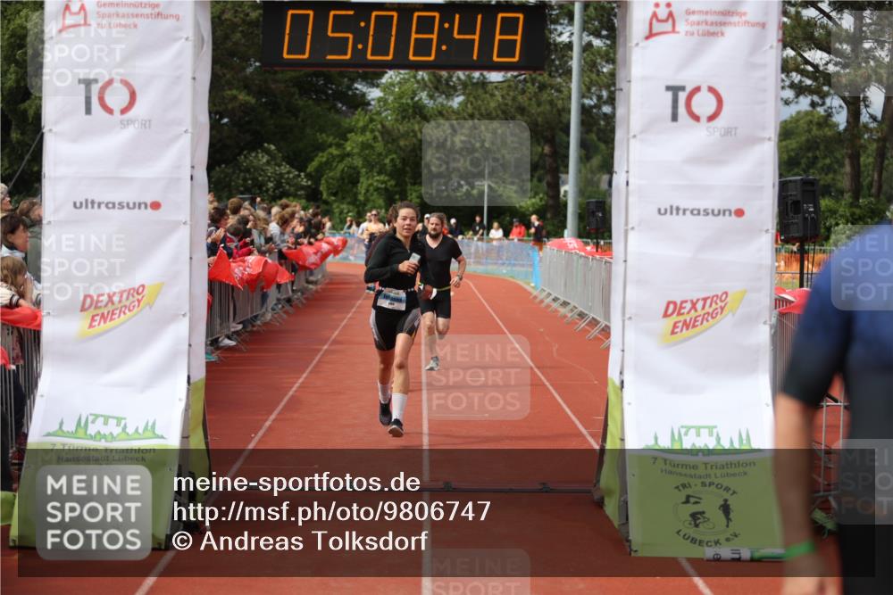 14.06.2026 - 7 Türme Triathlon Andreas Tolksdorf http://msf.ph/oto/9806747 14.06.2026 16:08:46 Ziel 1169, 1273, 1285, 1302, 1344, 1543, 1742 meine-sportfotos.de