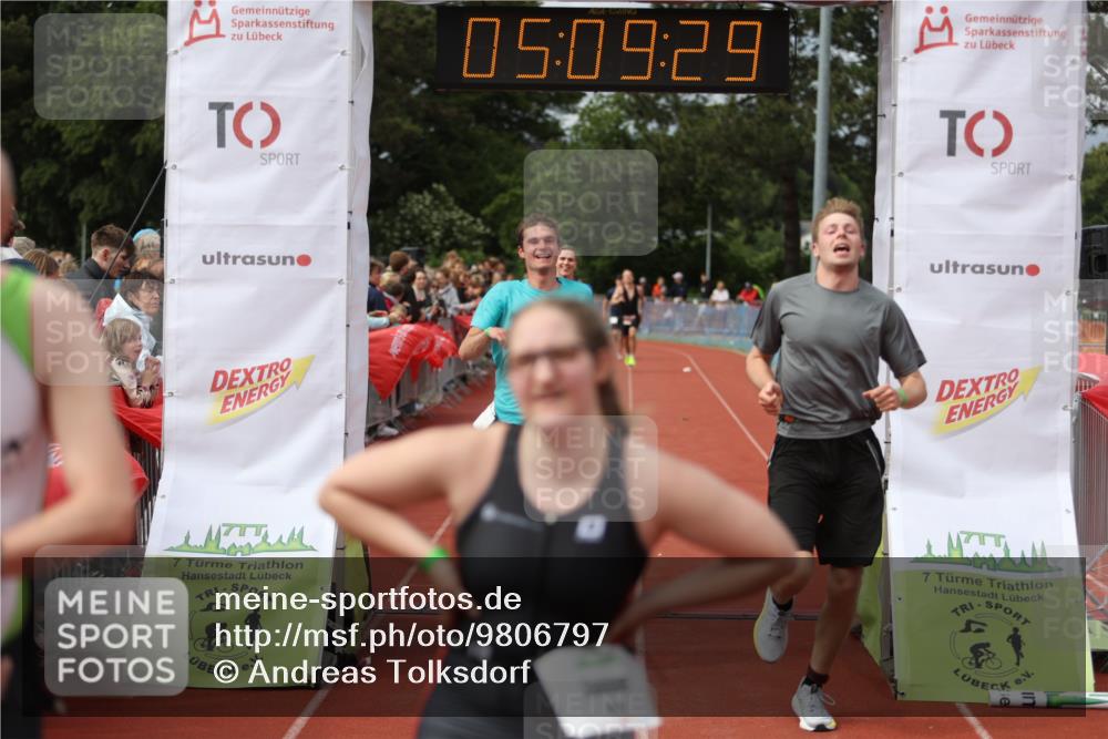 14.06.2026 - 7 Türme Triathlon Andreas Tolksdorf http://msf.ph/oto/9806797 14.06.2026 16:09:28 Ziel 804, 1215, 1295, 1371, 1409, 1432, 1467, 1474, 1574 meine-sportfotos.de