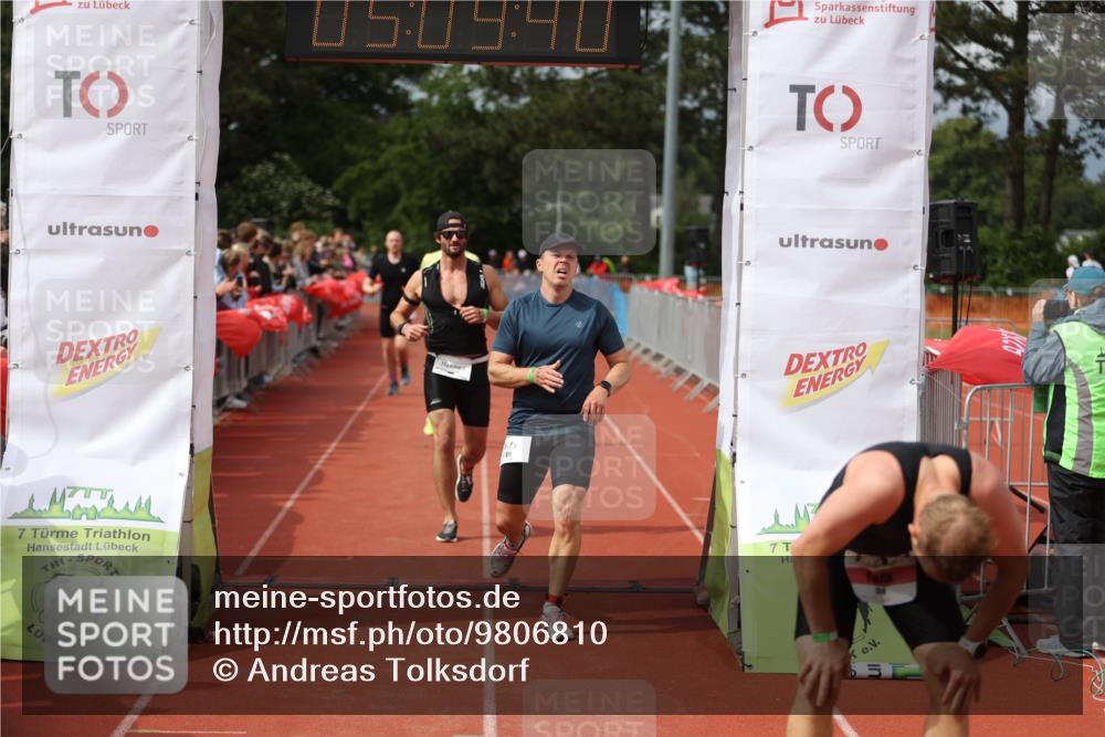 14.06.2026 - 7 Türme Triathlon Andreas Tolksdorf http://msf.ph/oto/9806810 14.06.2026 16:09:38 Ziel 804, 1209, 1241, 1373, 1412, 1467 meine-sportfotos.de