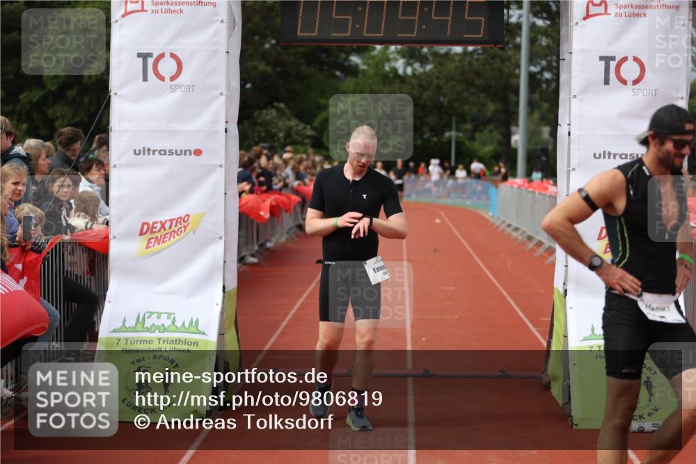 14.06.2026 - 7 Türme Triathlon Andreas Tolksdorf http://msf.ph/oto/9806819 14.06.2026 16:09:44 Ziel 804, 1209, 1241, 1373, 1412 meine-sportfotos.de