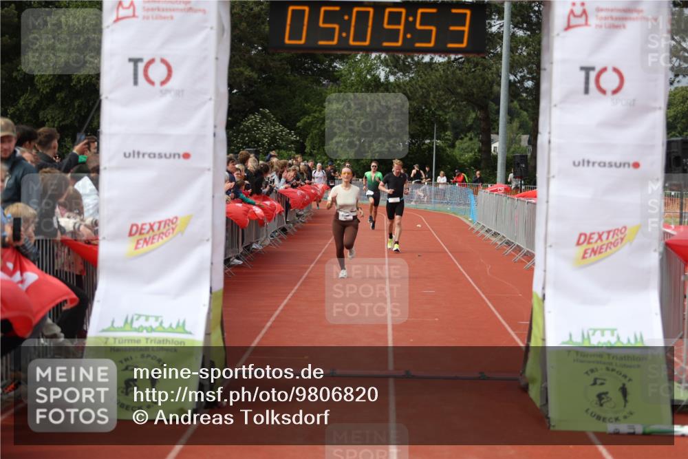 14.06.2026 - 7 Türme Triathlon Andreas Tolksdorf http://msf.ph/oto/9806820 14.06.2026 16:09:52 Ziel 641, 1279, 1537 meine-sportfotos.de