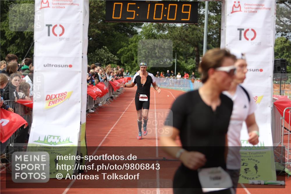 14.06.2026 - 7 Türme Triathlon Andreas Tolksdorf http://msf.ph/oto/9806843 14.06.2026 16:10:07 Ziel 637, 641, 700, 708, 1425, 1428, 1786 meine-sportfotos.de