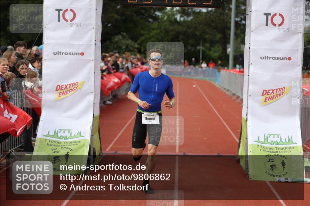 14.06.2026 - 7 Türme Triathlon Andreas Tolksdorf http://msf.ph/oto/9806862 14.06.2026 16:10:24 Ziel 1307 meine-sportfotos.de
