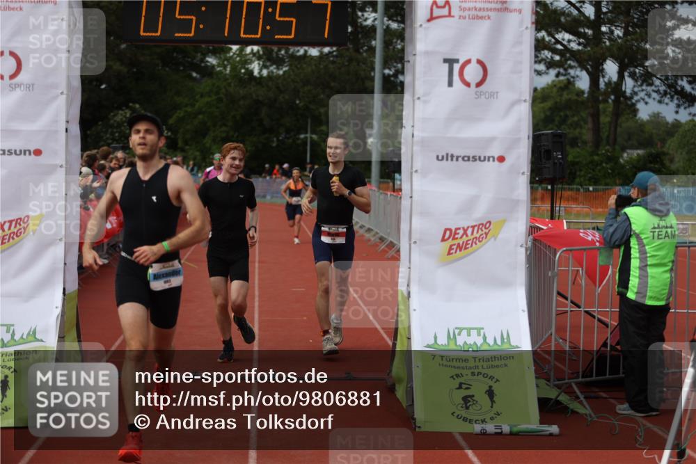 14.06.2026 - 7 Türme Triathlon Andreas Tolksdorf http://msf.ph/oto/9806881 14.06.2026 16:10:55 Ziel 615, 754, 1083, 1431, 1440, 1654 meine-sportfotos.de