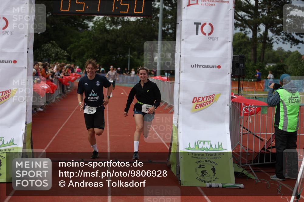 14.06.2026 - 7 Türme Triathlon Andreas Tolksdorf http://msf.ph/oto/9806928 14.06.2026 16:11:48 Ziel 1235, 1248, 1311, 1424, 1699 meine-sportfotos.de