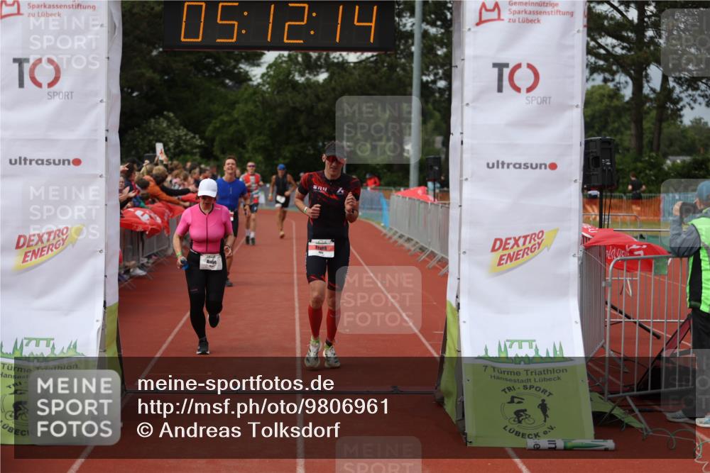 14.06.2026 - 7 Türme Triathlon Andreas Tolksdorf http://msf.ph/oto/9806961 14.06.2026 16:12:12 Ziel 636, 683, 729, 1232, 1384, 1631 meine-sportfotos.de