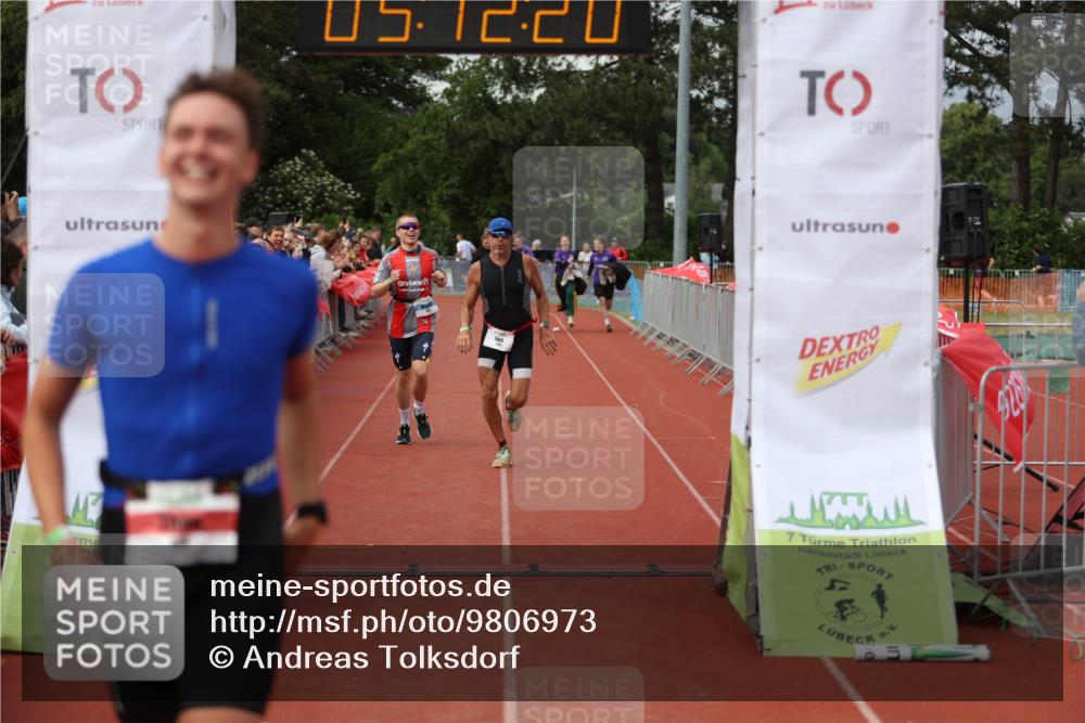14.06.2026 - 7 Türme Triathlon Andreas Tolksdorf http://msf.ph/oto/9806973 14.06.2026 16:12:18 Ziel 683, 729, 968, 1216, 1455, 1631, 1772 meine-sportfotos.de