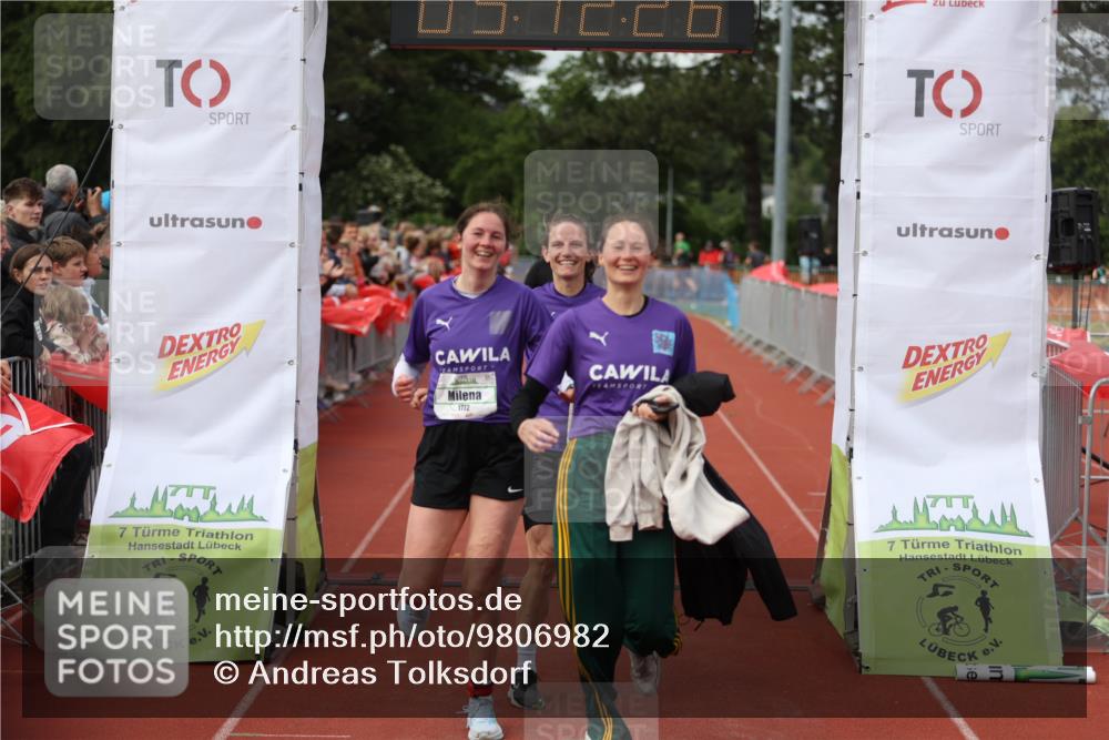 14.06.2026 - 7 Türme Triathlon Andreas Tolksdorf http://msf.ph/oto/9806982 14.06.2026 16:12:24 Ziel 729, 968, 1216, 1455, 1502, 1772 meine-sportfotos.de