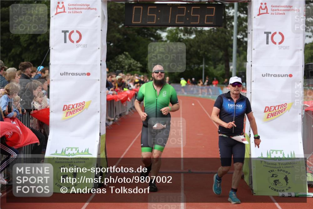 14.06.2026 - 7 Türme Triathlon Andreas Tolksdorf http://msf.ph/oto/9807002 14.06.2026 16:12:50 Ziel 660, 1201, 1318 meine-sportfotos.de
