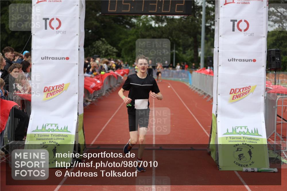14.06.2026 - 7 Türme Triathlon Andreas Tolksdorf http://msf.ph/oto/9807010 14.06.2026 16:13:00 Ziel 1315 meine-sportfotos.de