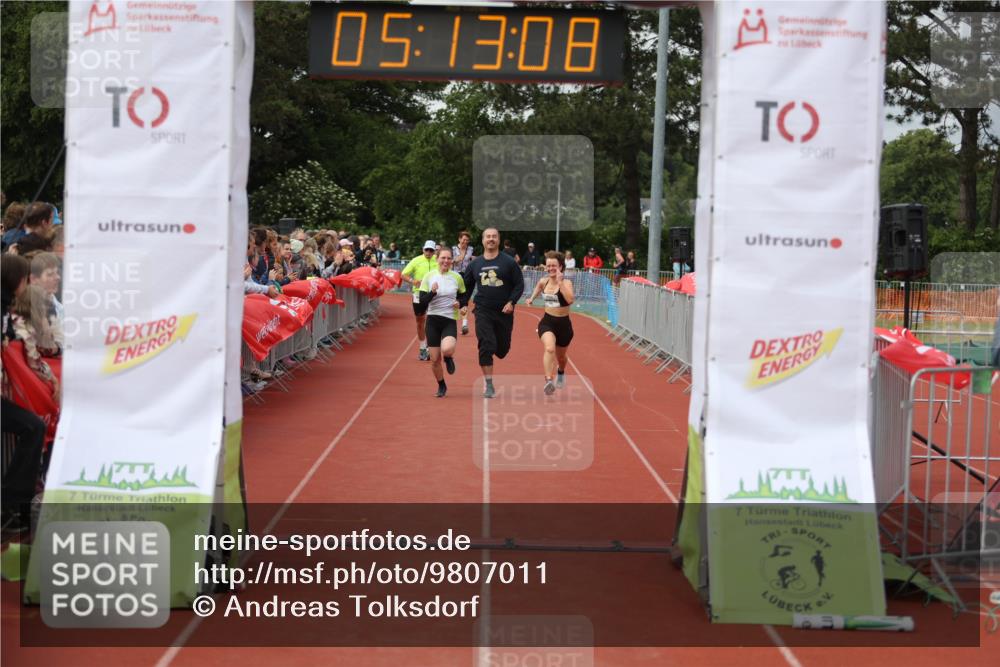 14.06.2026 - 7 Türme Triathlon Andreas Tolksdorf http://msf.ph/oto/9807011 14.06.2026 16:13:06 Ziel 1264, 1315, 1791 meine-sportfotos.de