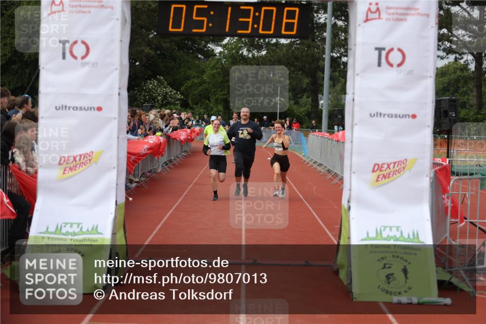 14.06.2026 - 7 Türme Triathlon Andreas Tolksdorf http://msf.ph/oto/9807013 14.06.2026 16:13:06 Ziel 1264, 1315, 1791 meine-sportfotos.de