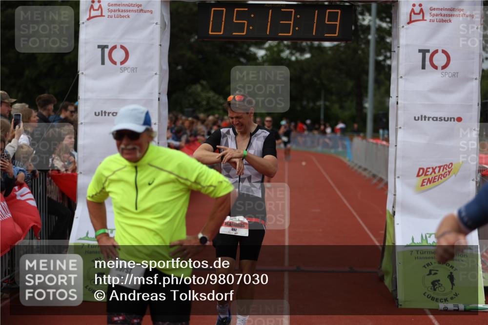 14.06.2026 - 7 Türme Triathlon Andreas Tolksdorf http://msf.ph/oto/9807030 14.06.2026 16:13:17 Ziel 692, 1243, 1264, 1391, 1791 meine-sportfotos.de