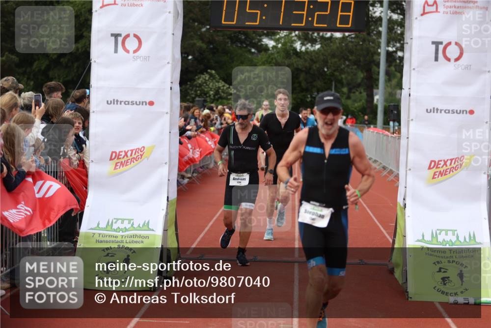 14.06.2026 - 7 Türme Triathlon Andreas Tolksdorf http://msf.ph/oto/9807040 14.06.2026 16:13:26 Ziel 705, 1208, 1272, 1347, 1391, 1445, 1468, 1479 meine-sportfotos.de