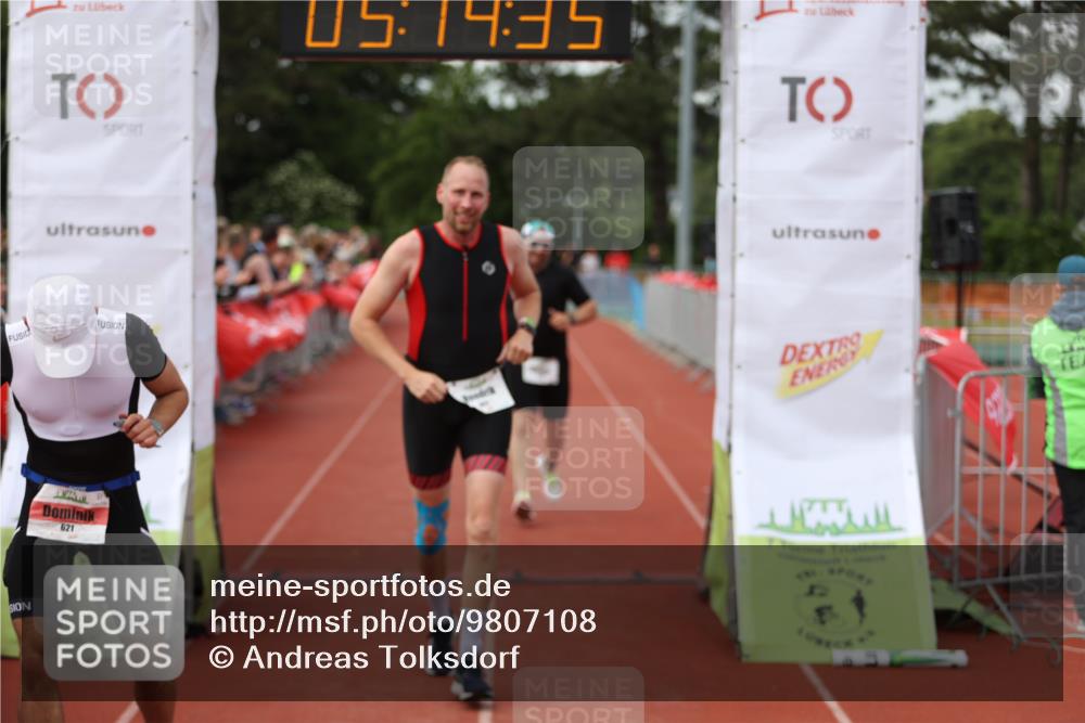 14.06.2026 - 7 Türme Triathlon Andreas Tolksdorf http://msf.ph/oto/9807108 14.06.2026 16:14:34 Ziel 621, 712, 1202, 1270, 1411 meine-sportfotos.de