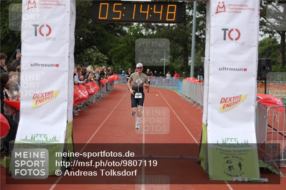 14.06.2026 - 7 Türme Triathlon Andreas Tolksdorf http://msf.ph/oto/9807119 14.06.2026 16:14:47 Ziel 712, 1252, 1389, 1404 meine-sportfotos.de