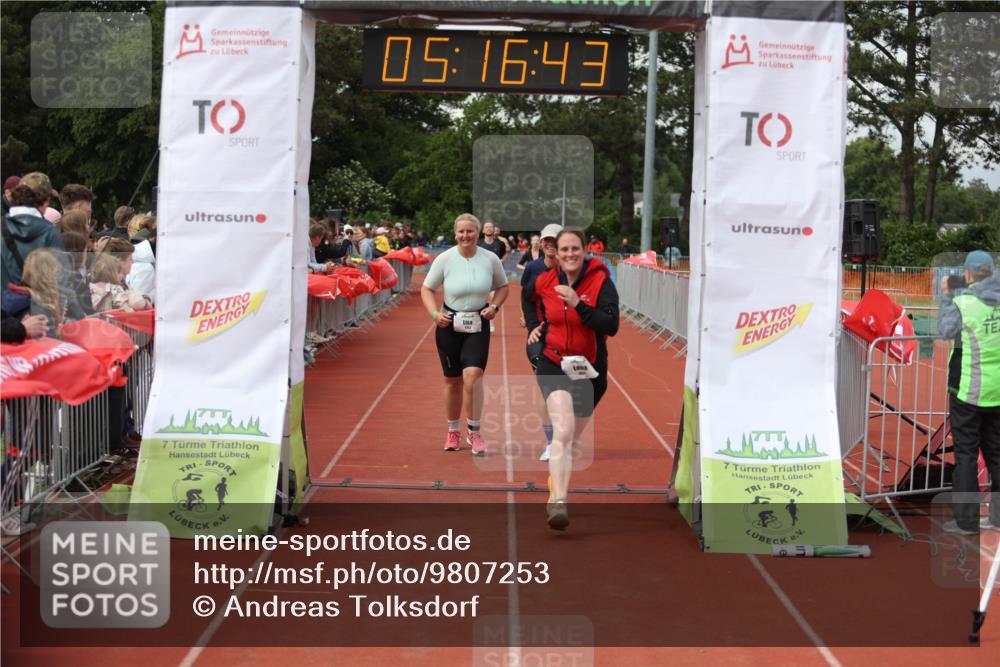 14.06.2026 - 7 Türme Triathlon Andreas Tolksdorf http://msf.ph/oto/9807253 14.06.2026 16:16:42 Ziel 998, 1266, 1306, 1333, 1637, 1706, 1753 meine-sportfotos.de