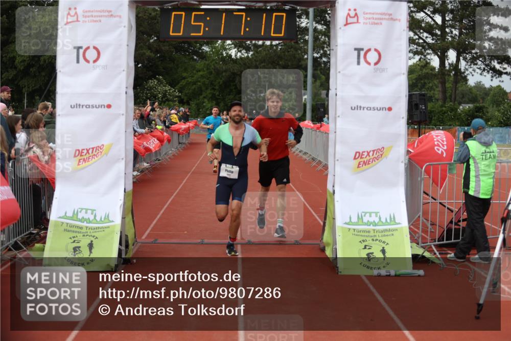 14.06.2026 - 7 Türme Triathlon Andreas Tolksdorf http://msf.ph/oto/9807286 14.06.2026 16:17:09 Ziel 1085, 1217, 1352, 1441 meine-sportfotos.de