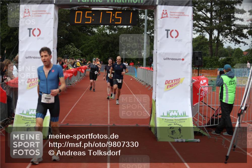14.06.2026 - 7 Türme Triathlon Andreas Tolksdorf http://msf.ph/oto/9807330 14.06.2026 16:17:50 Ziel 1222, 1372, 1394, 1450, 1465, 1552 meine-sportfotos.de