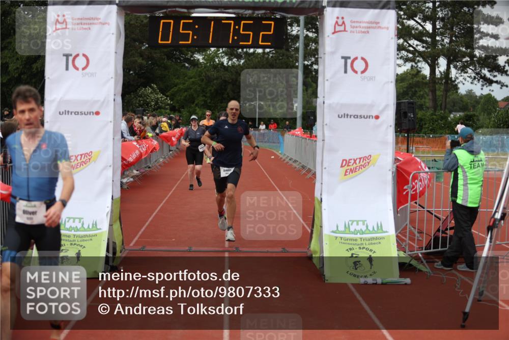 14.06.2026 - 7 Türme Triathlon Andreas Tolksdorf http://msf.ph/oto/9807333 14.06.2026 16:17:51 Ziel 1222, 1372, 1394, 1450, 1465, 1552 meine-sportfotos.de