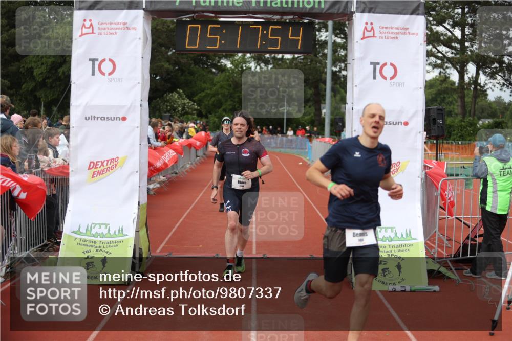 14.06.2026 - 7 Türme Triathlon Andreas Tolksdorf http://msf.ph/oto/9807337 14.06.2026 16:17:52 Ziel 1222, 1372, 1394, 1450, 1465, 1552 meine-sportfotos.de