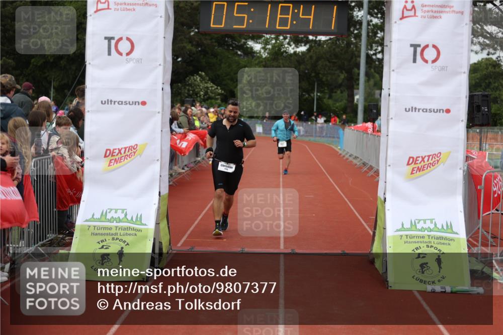 14.06.2026 - 7 Türme Triathlon Andreas Tolksdorf http://msf.ph/oto/9807377 14.06.2026 16:18:40 Ziel 1288, 1326, 1378 meine-sportfotos.de