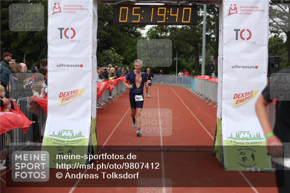 14.06.2026 - 7 Türme Triathlon Andreas Tolksdorf http://msf.ph/oto/9807412 14.06.2026 16:19:39 Ziel 727, 1381, 1387, 1489 meine-sportfotos.de
