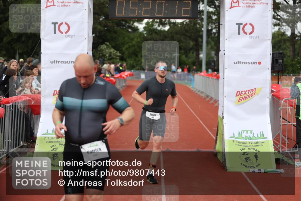 14.06.2026 - 7 Türme Triathlon Andreas Tolksdorf http://msf.ph/oto/9807443 14.06.2026 16:20:11 Ziel 1268, 1301 meine-sportfotos.de