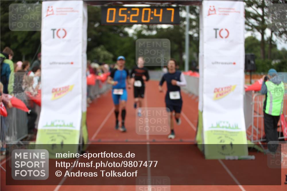 14.06.2026 - 7 Türme Triathlon Andreas Tolksdorf http://msf.ph/oto/9807477 14.06.2026 16:20:46 Ziel 780, 1294, 1313, 1415 meine-sportfotos.de