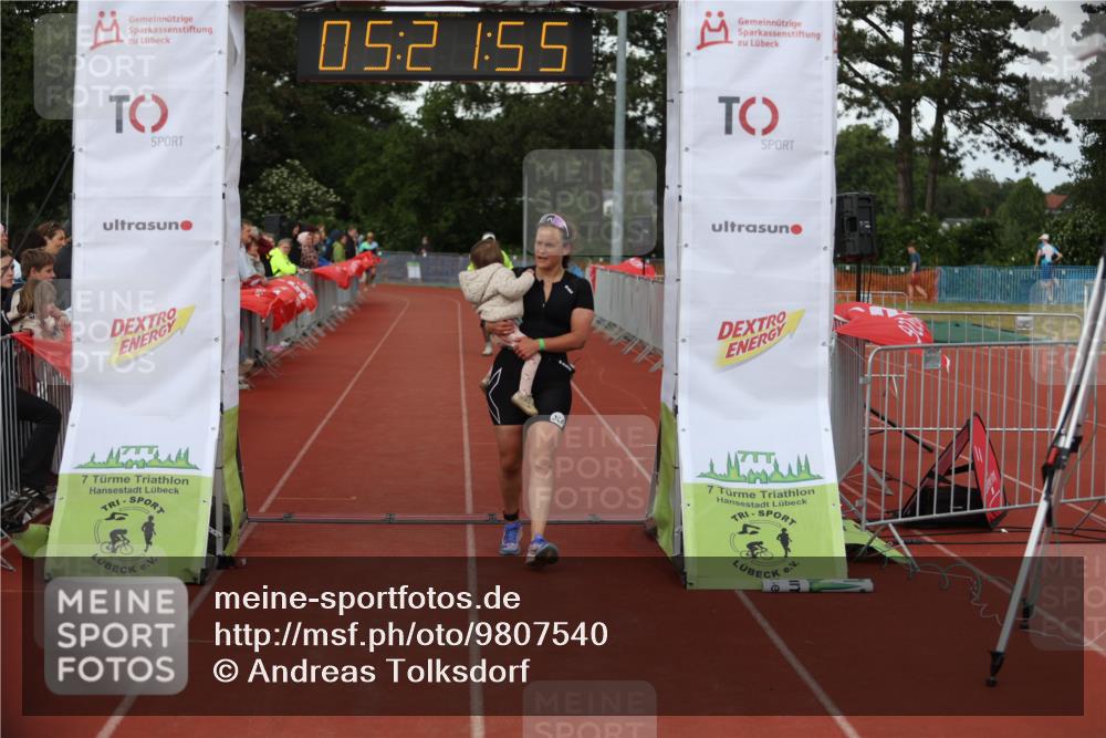 14.06.2026 - 7 Türme Triathlon Andreas Tolksdorf http://msf.ph/oto/9807540 14.06.2026 16:21:54 Ziel 872, 1357, 1390 meine-sportfotos.de
