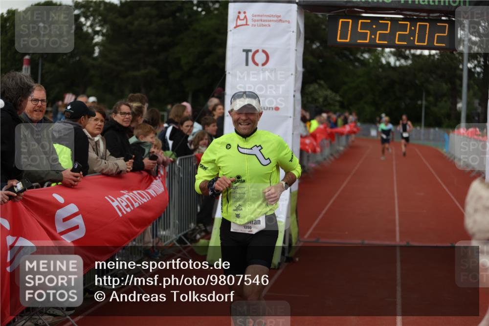 14.06.2026 - 7 Türme Triathlon Andreas Tolksdorf http://msf.ph/oto/9807546 14.06.2026 16:22:01 Ziel 872, 1340, 1350, 1390 meine-sportfotos.de