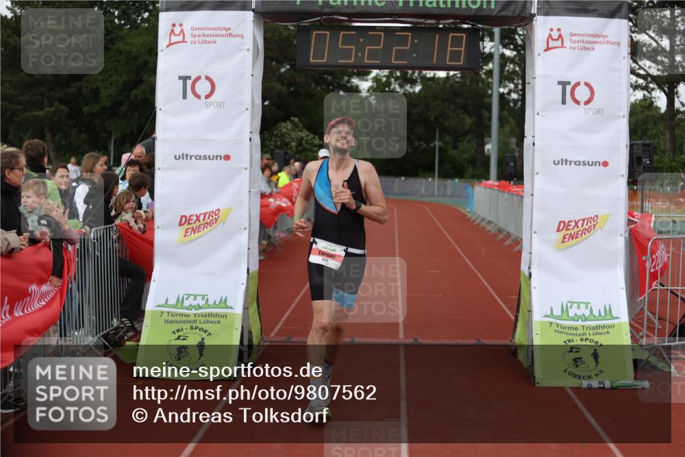 14.06.2026 - 7 Türme Triathlon Andreas Tolksdorf http://msf.ph/oto/9807562 14.06.2026 16:22:17 Ziel 626, 796 meine-sportfotos.de