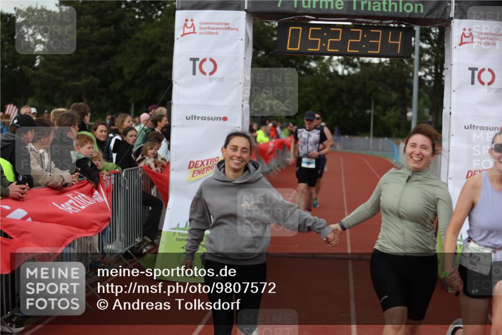 14.06.2026 - 7 Türme Triathlon Andreas Tolksdorf http://msf.ph/oto/9807572 14.06.2026 16:22:32 Ziel 819, 939, 1366, 1800 meine-sportfotos.de