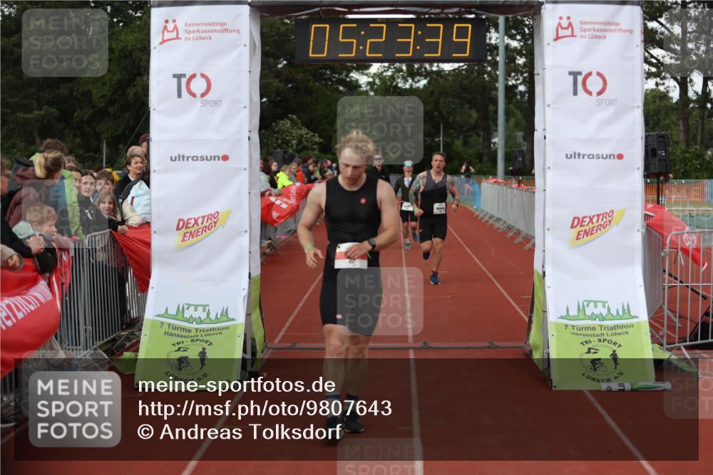14.06.2026 - 7 Türme Triathlon Andreas Tolksdorf http://msf.ph/oto/9807643 14.06.2026 16:23:38 Ziel 697, 783, 1205, 1267, 1339, 1345, 1356, 1420 meine-sportfotos.de