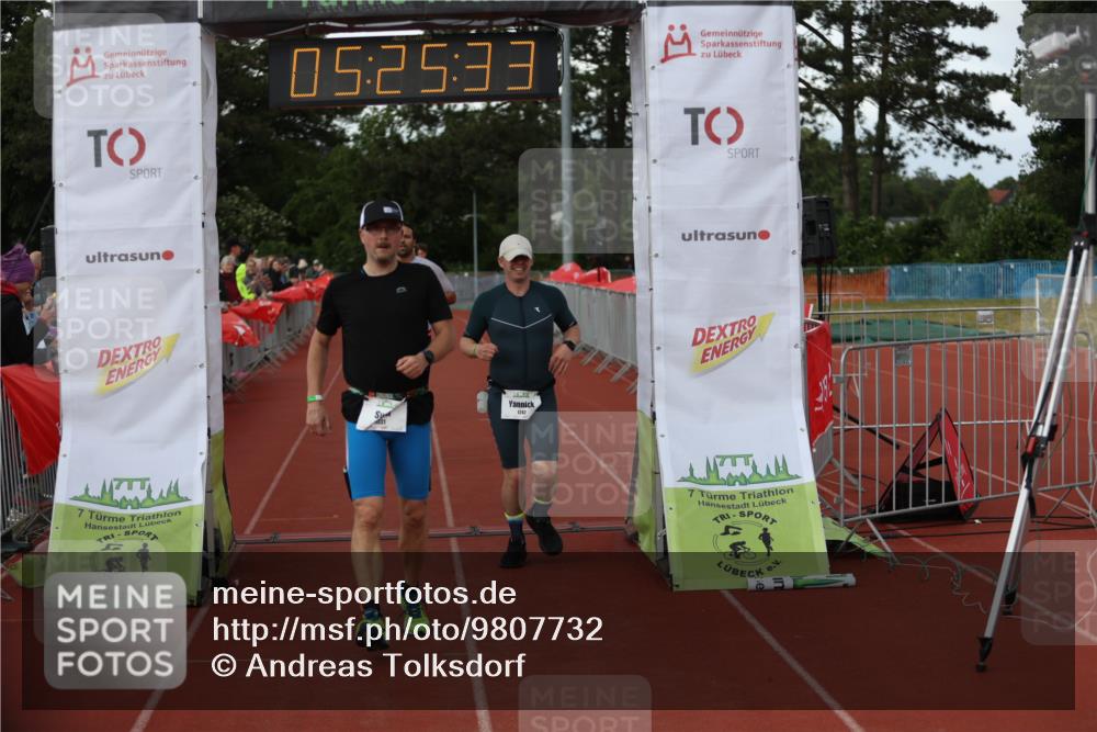 14.06.2026 - 7 Türme Triathlon Andreas Tolksdorf http://msf.ph/oto/9807732 14.06.2026 16:25:32 Ziel 680, 1231, 1242, 1331 meine-sportfotos.de