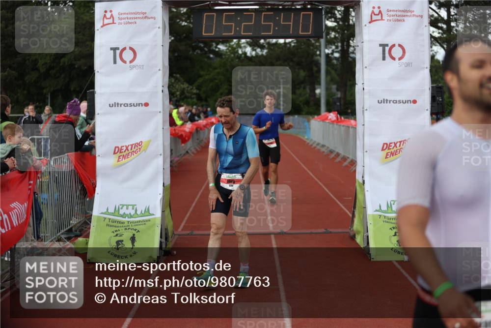 14.06.2026 - 7 Türme Triathlon Andreas Tolksdorf http://msf.ph/oto/9807763 14.06.2026 16:25:38 Ziel 680, 768, 1231, 1242, 1331 meine-sportfotos.de