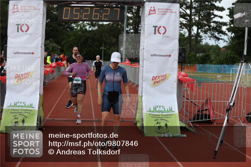 14.06.2026 - 7 Türme Triathlon Andreas Tolksdorf http://msf.ph/oto/9807846 14.06.2026 16:26:25 Ziel 672, 687, 854, 1124, 1310, 1777 meine-sportfotos.de