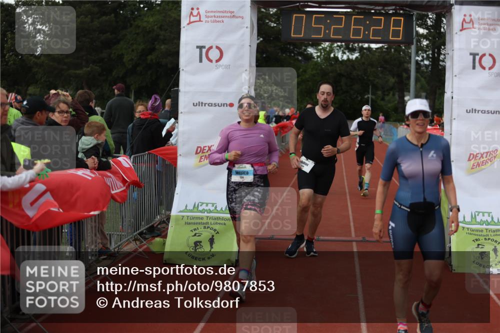 14.06.2026 - 7 Türme Triathlon Andreas Tolksdorf http://msf.ph/oto/9807853 14.06.2026 16:26:27 Ziel 672, 687, 854, 1124, 1310 meine-sportfotos.de