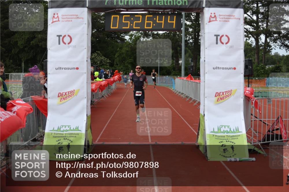 14.06.2026 - 7 Türme Triathlon Andreas Tolksdorf http://msf.ph/oto/9807898 14.06.2026 16:26:43 Ziel 695, 1775 meine-sportfotos.de