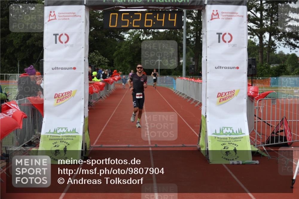 14.06.2026 - 7 Türme Triathlon Andreas Tolksdorf http://msf.ph/oto/9807904 14.06.2026 16:26:43 Ziel 695, 1775 meine-sportfotos.de