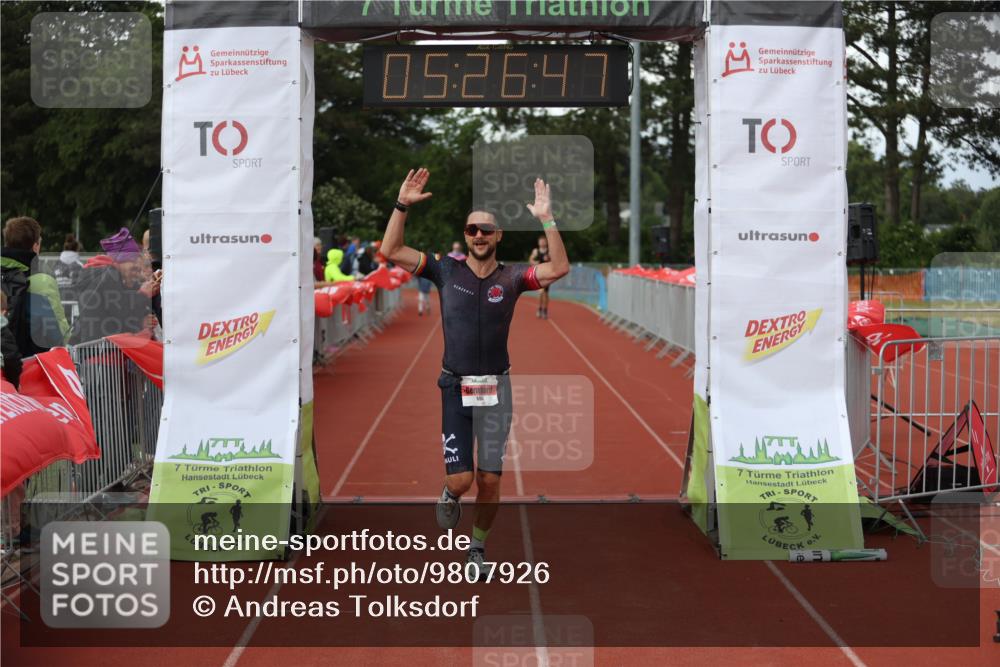 14.06.2026 - 7 Türme Triathlon Andreas Tolksdorf http://msf.ph/oto/9807926 14.06.2026 16:26:45 Ziel 695, 1254 meine-sportfotos.de