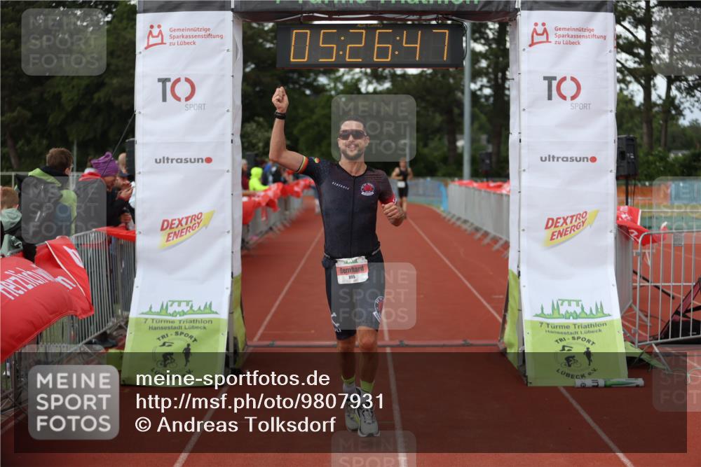 14.06.2026 - 7 Türme Triathlon Andreas Tolksdorf http://msf.ph/oto/9807931 14.06.2026 16:26:46 Ziel 695, 1254 meine-sportfotos.de