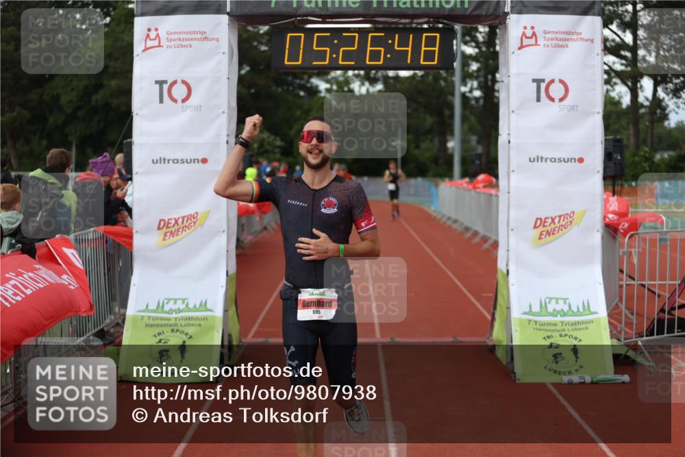 14.06.2026 - 7 Türme Triathlon Andreas Tolksdorf http://msf.ph/oto/9807938 14.06.2026 16:26:46 Ziel 695, 1254 meine-sportfotos.de