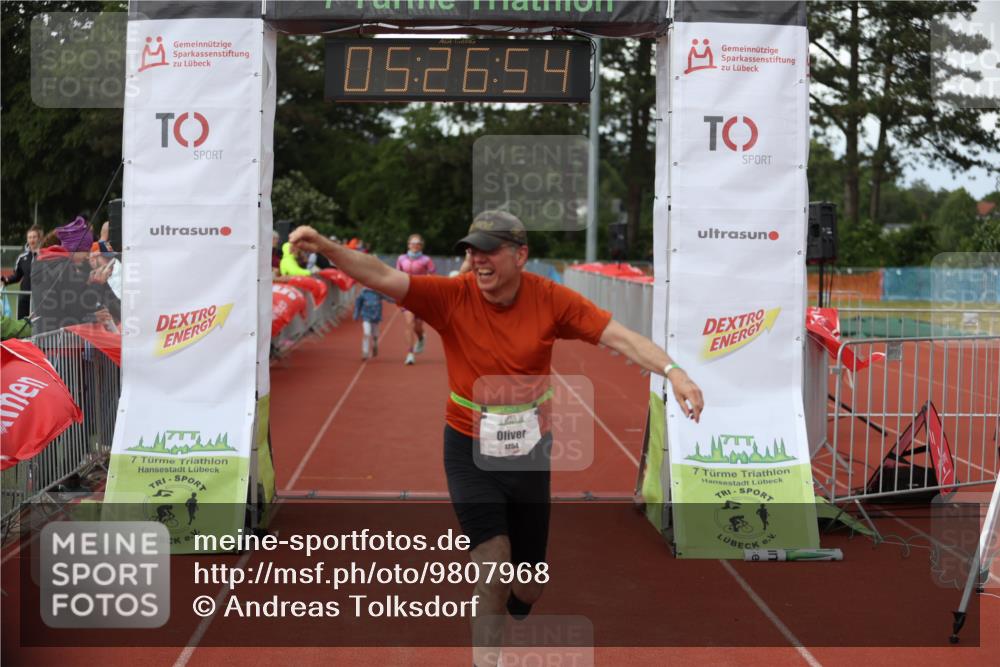 14.06.2026 - 7 Türme Triathlon Andreas Tolksdorf http://msf.ph/oto/9807968 14.06.2026 16:26:53 Ziel 695, 1022, 1254, 1396 meine-sportfotos.de
