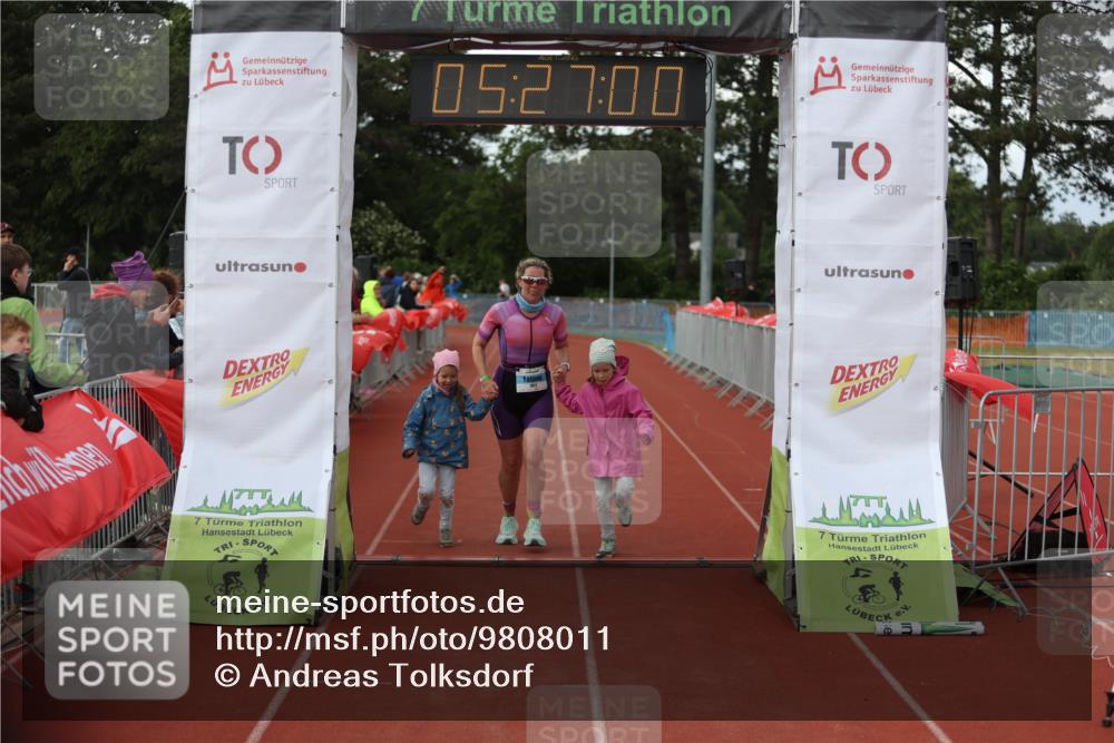 14.06.2026 - 7 Türme Triathlon Andreas Tolksdorf http://msf.ph/oto/9808011 14.06.2026 16:26:58 Ziel 1022, 1254, 1396 meine-sportfotos.de