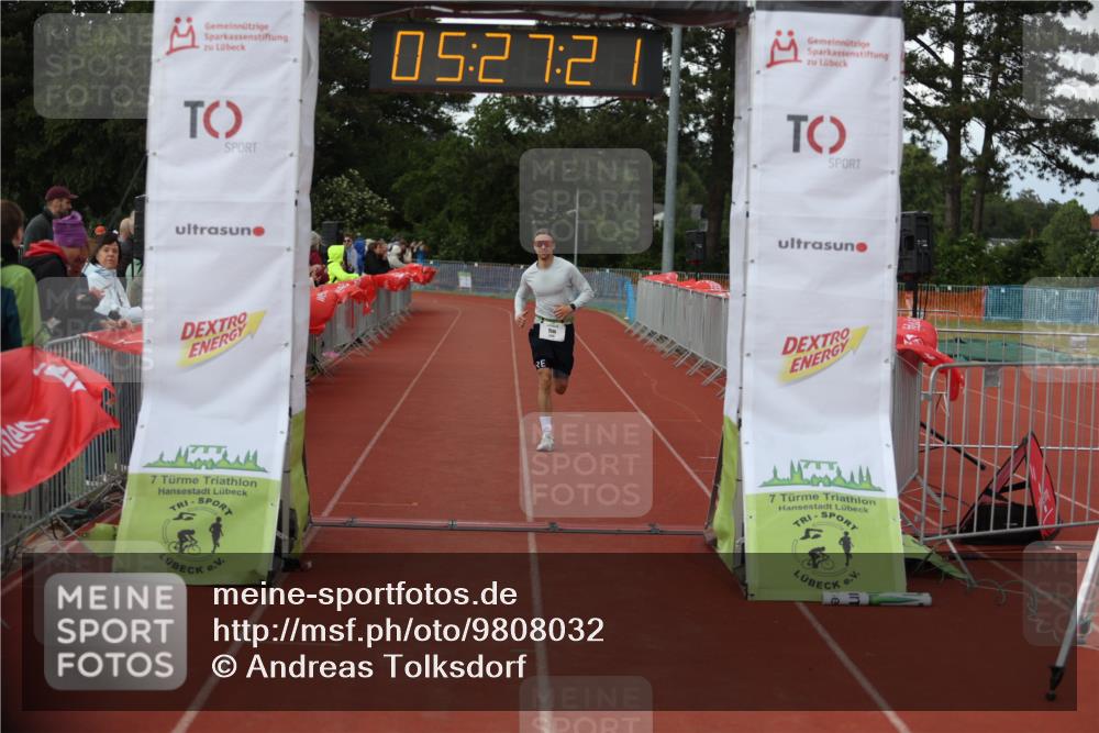 14.06.2026 - 7 Türme Triathlon Andreas Tolksdorf http://msf.ph/oto/9808032 14.06.2026 16:27:20 Ziel 1225 meine-sportfotos.de